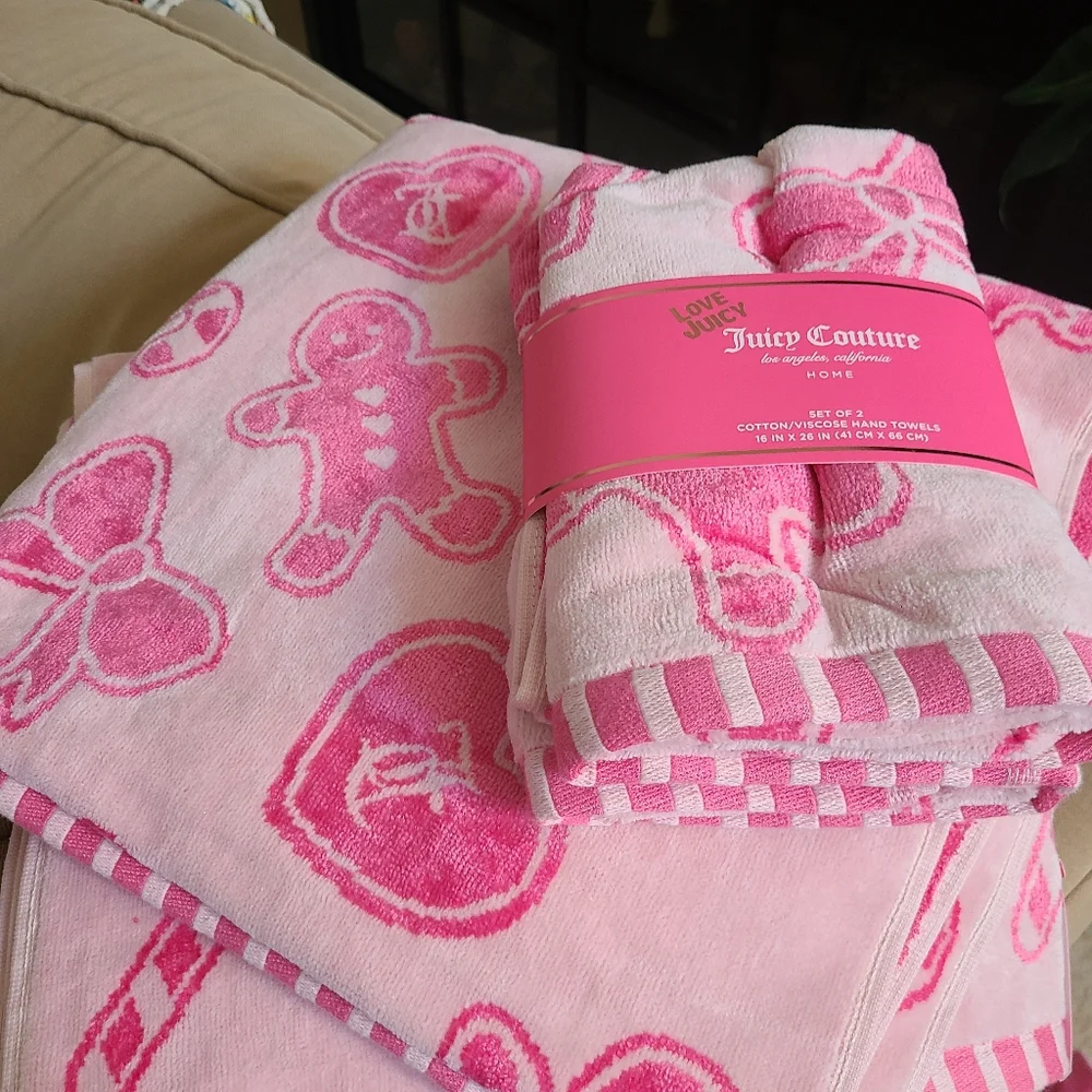 Juicy Couture Bath Towel Set 🎀
